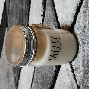 RAE DUNN MASON JAR "PAUSE." SPICED WOOD CANDLE PRICE FIRM